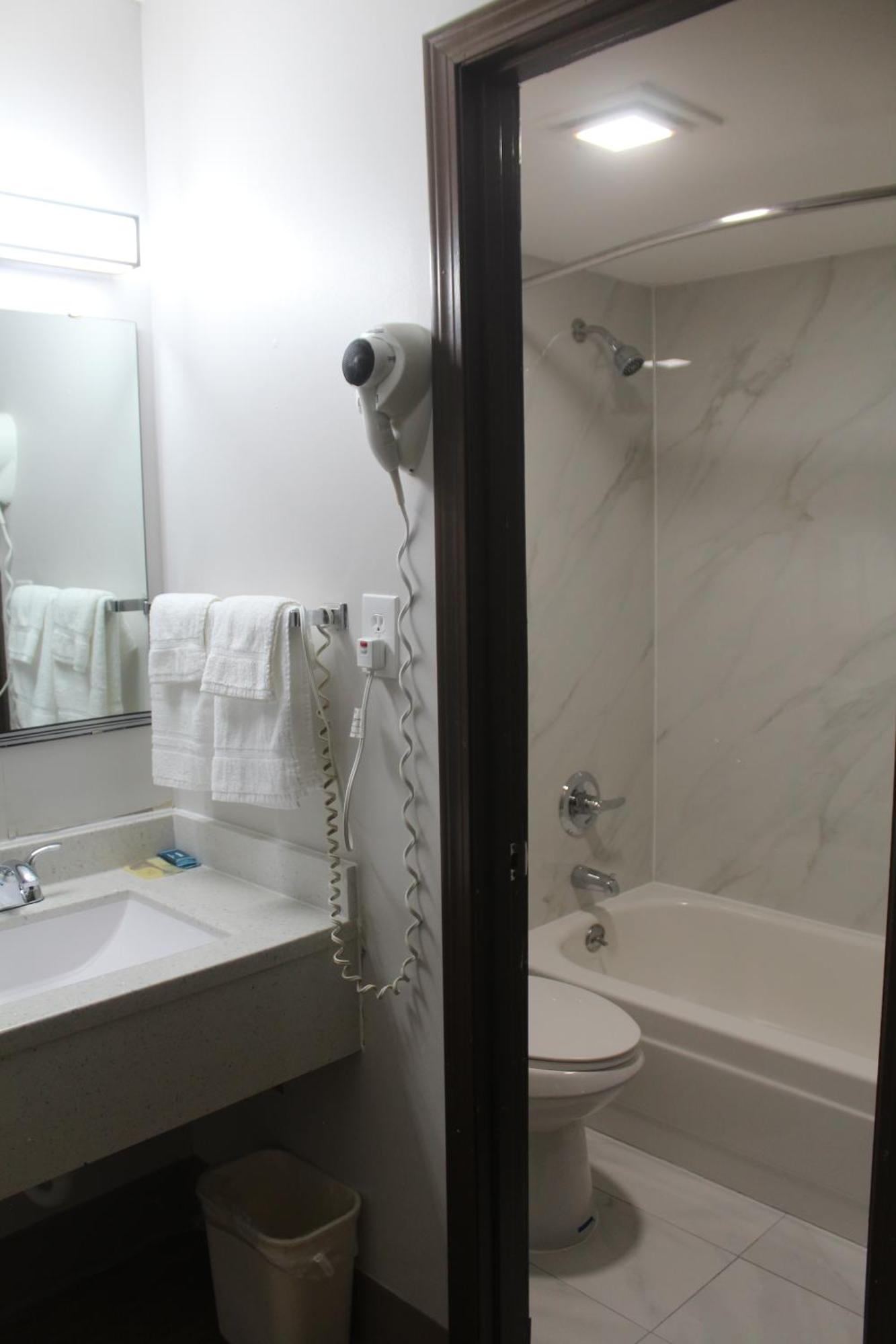 Extended Stay Warrenton Inn Екстериор снимка